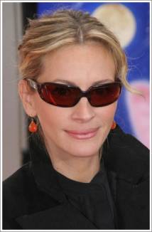 Julia Roberts pregnant again