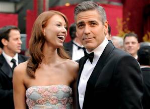 george-clooney breakup 080528-george-clooney-hmed-3p_widec1 George Clooney Single Again